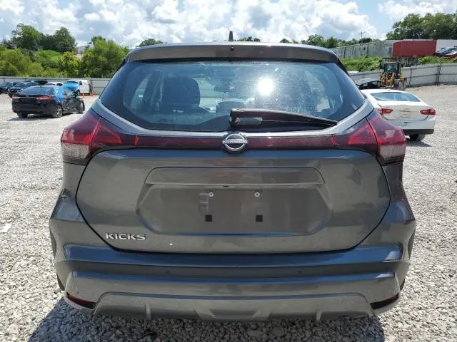 2022 NISSAN KICKS S  