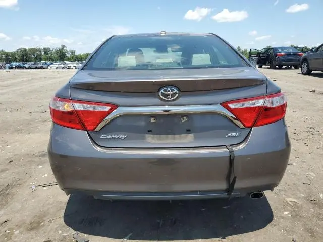 2015 TOYOTA CAMRY LE  