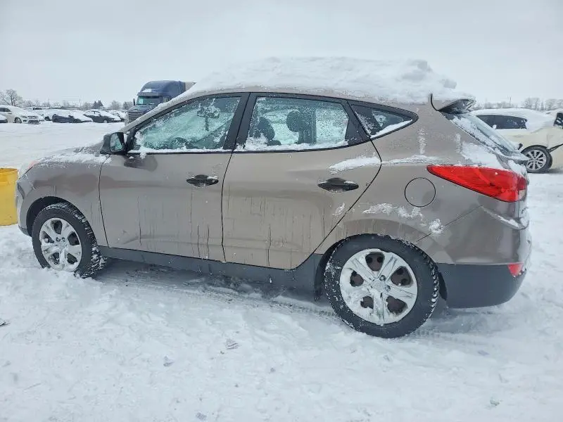 2011 HYUNDAI TUCSON GL  
