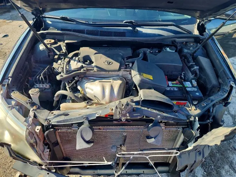 2014 TOYOTA CAMRY LE  