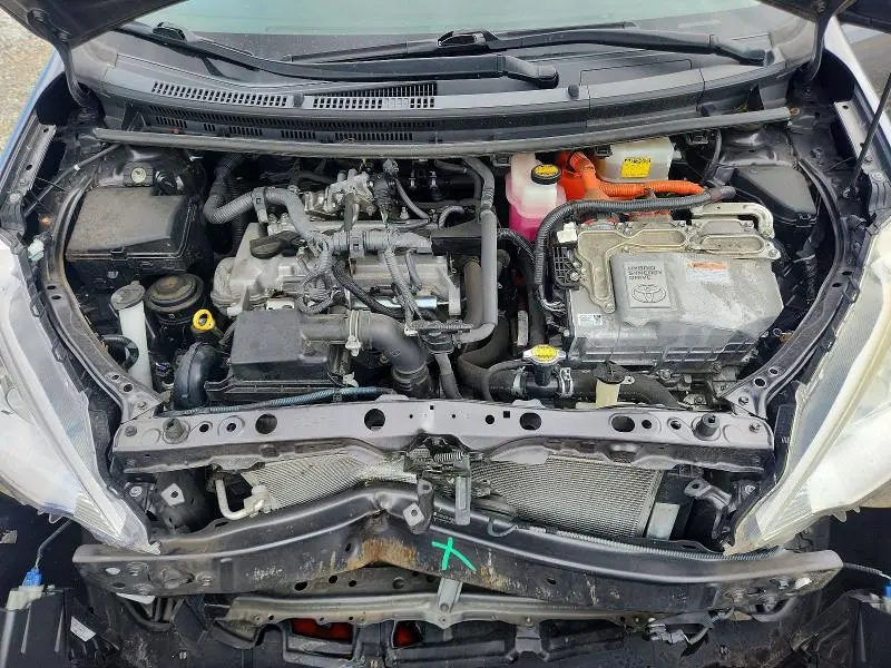 2014 TOYOTA PRIUS C TWO  
