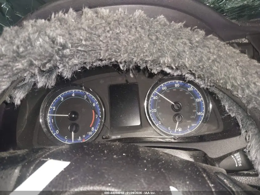 2018 TOYOTA COROLLA LE