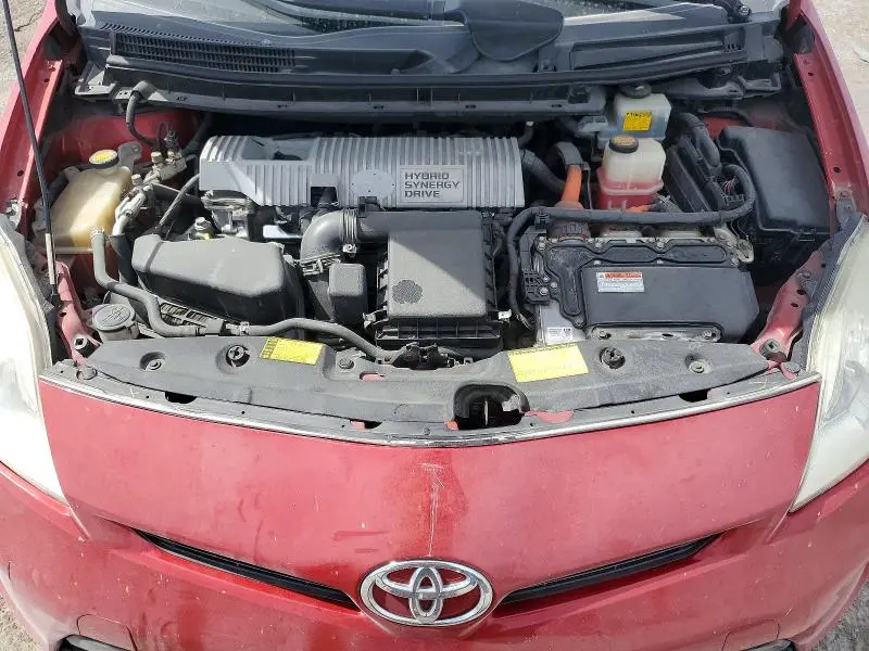 2013 TOYOTA PRIUS TWO  