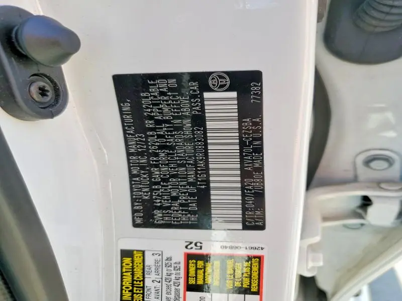 2024 TOYOTA CAMRY SE  