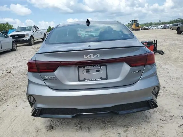 2024 KIA FORTE GT LINE  