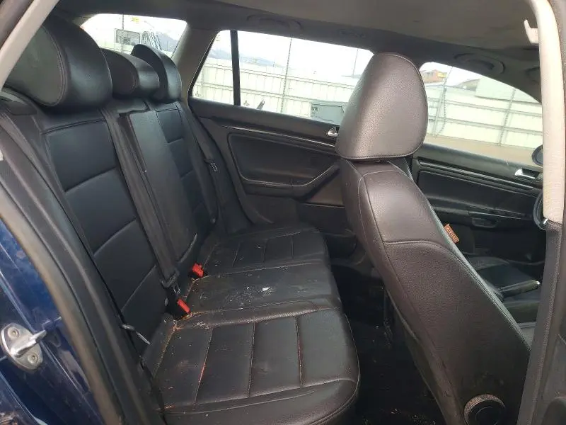 2011 VOLKSWAGEN JETTA TDI  