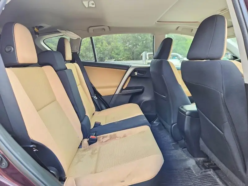 2016 TOYOTA RAV4 XLE  