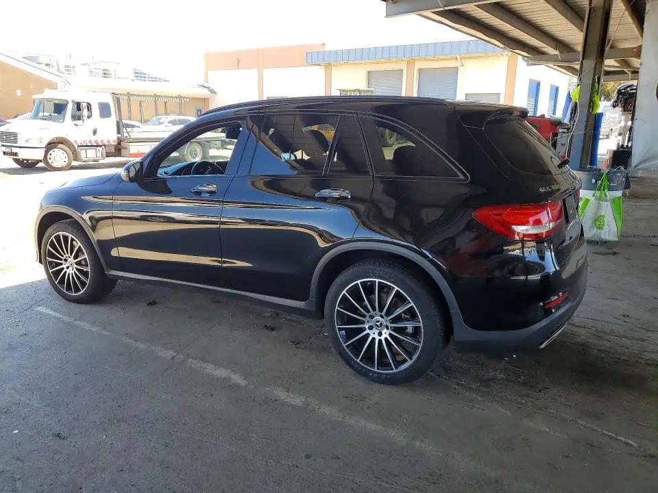 2018 MERCEDES-BENZ GLC 300  