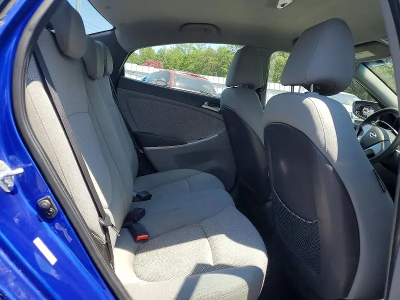 2013 HYUNDAI ACCENT GLS  