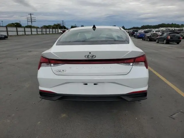2021 HYUNDAI ELANTRA SEL  
