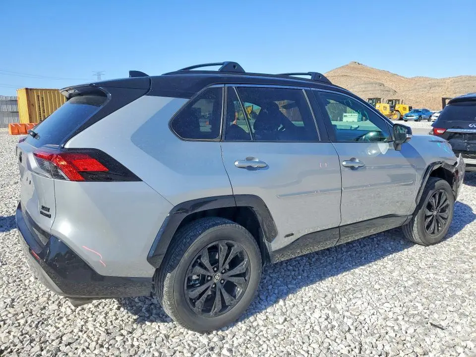 2024 TOYOTA RAV4 XSE  
