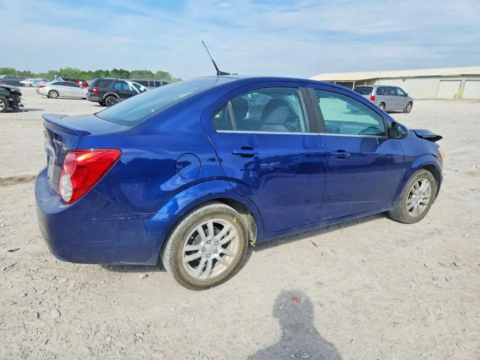 2013 CHEVROLET SONIC LT  
