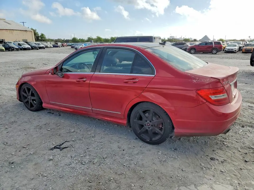 2013 MERCEDES-BENZ C 250  