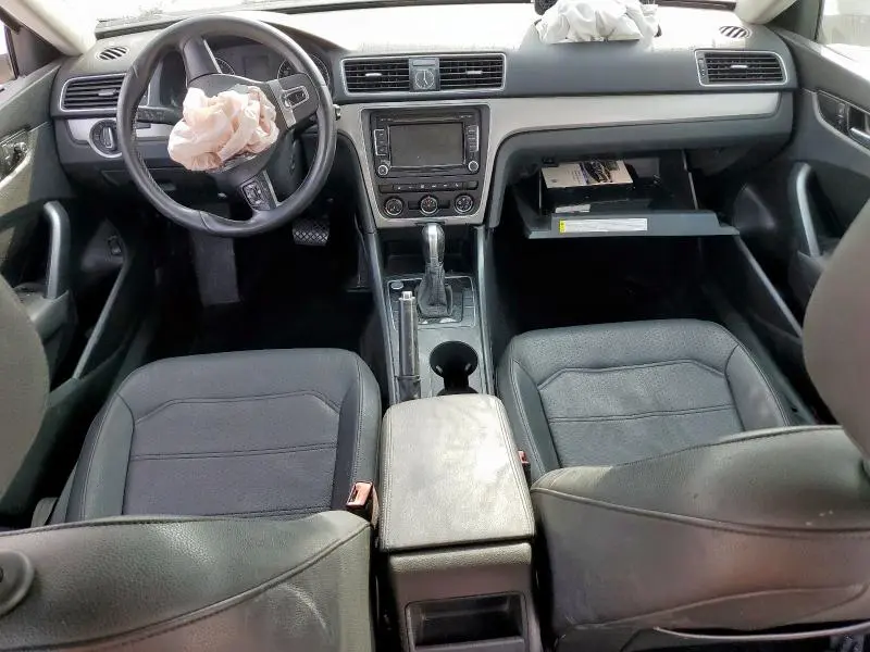 2015 VOLKSWAGEN PASSAT S  