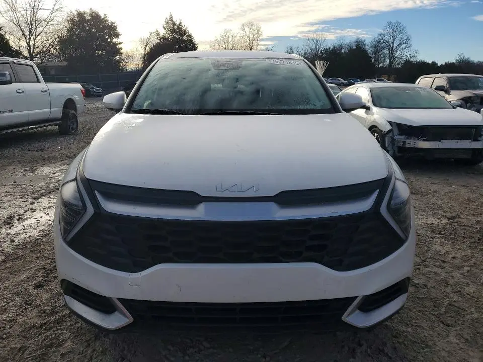 2025 KIA SPORTAGE LX  