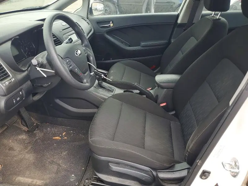 2016 KIA FORTE LX  