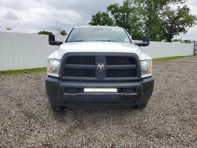 2016 RAM 3500   