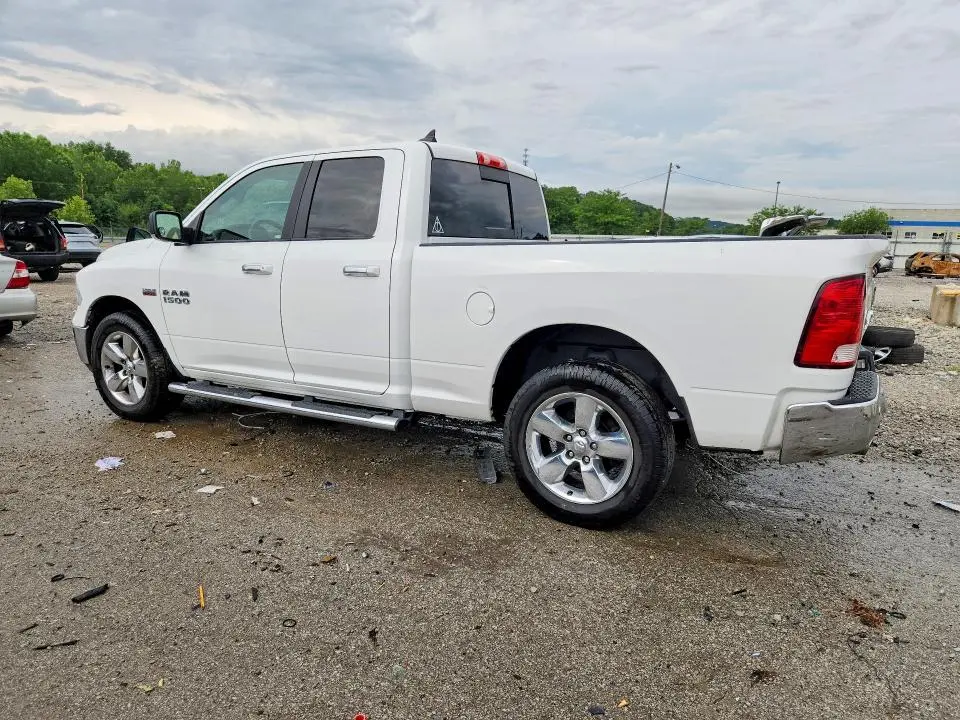2017 RAM 1500 SLT  