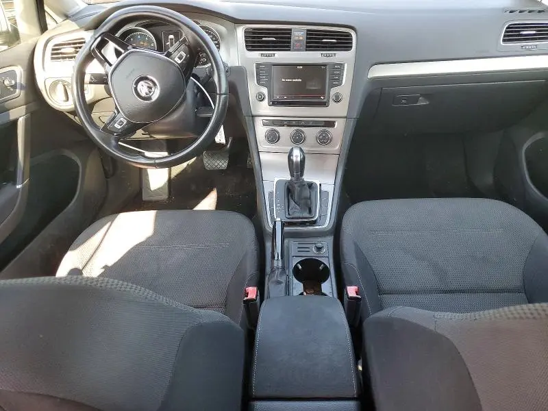 2016 VOLKSWAGEN GOLF S/SE  