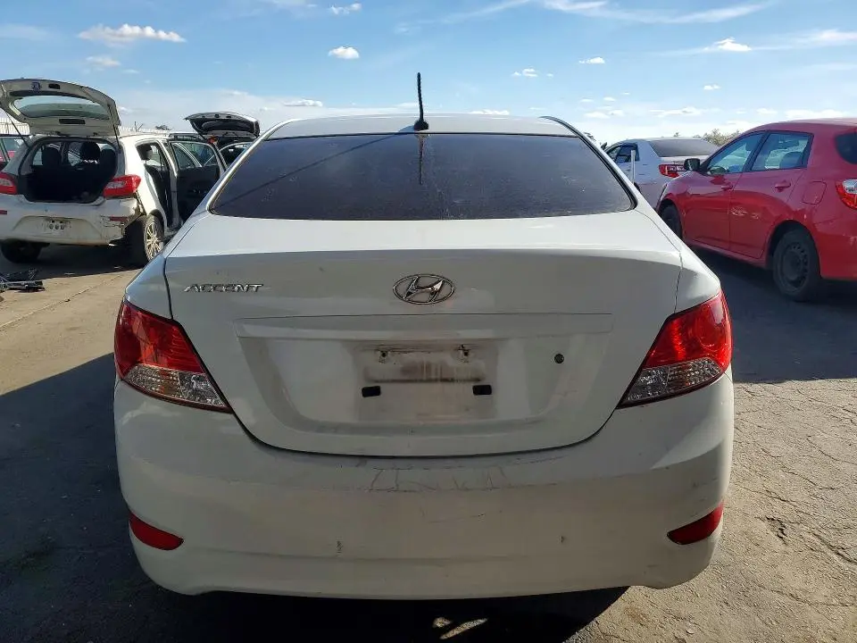 2014 HYUNDAI ACCENT GLS  