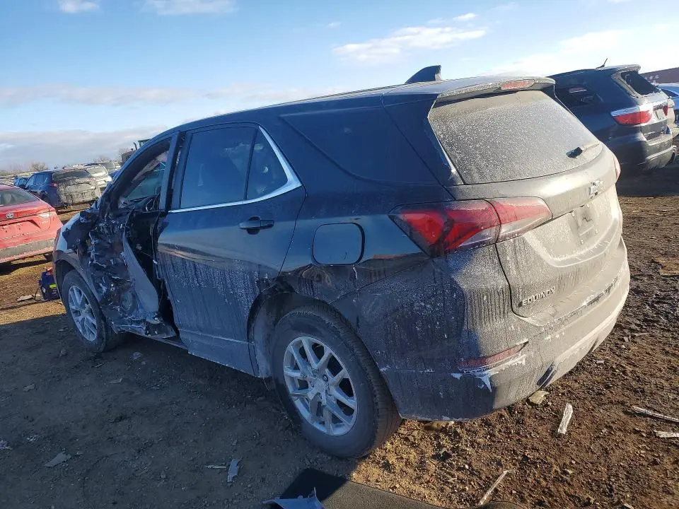2022 CHEVROLET EQUINOX LT  