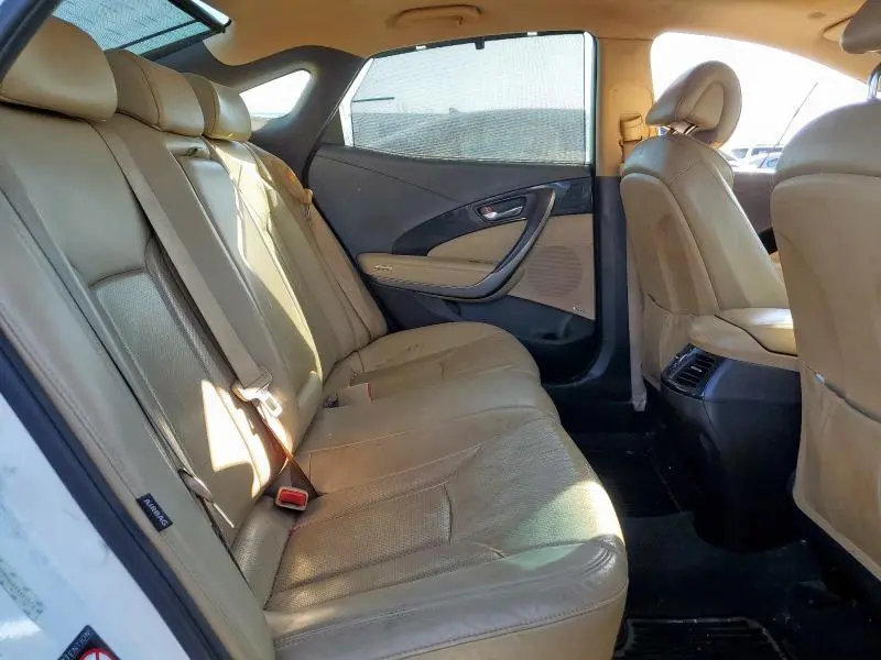 2014 HYUNDAI AZERA GLS  