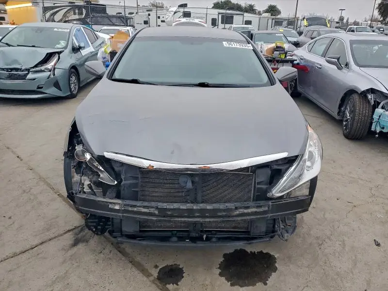 2013 HYUNDAI SONATA GLS  