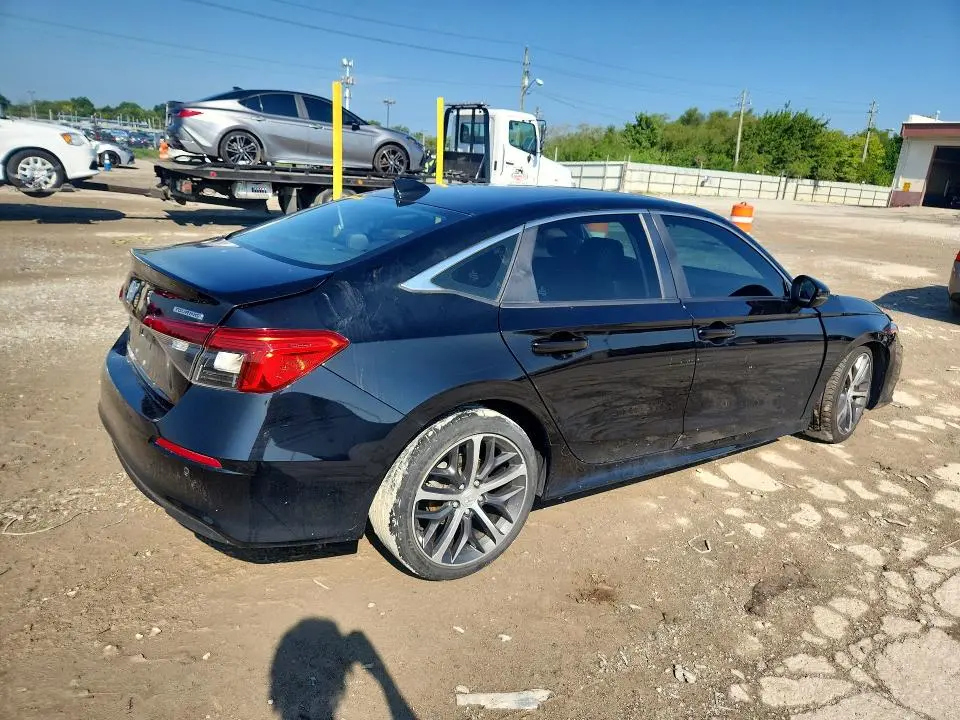 2022 HONDA CIVIC TOURING  