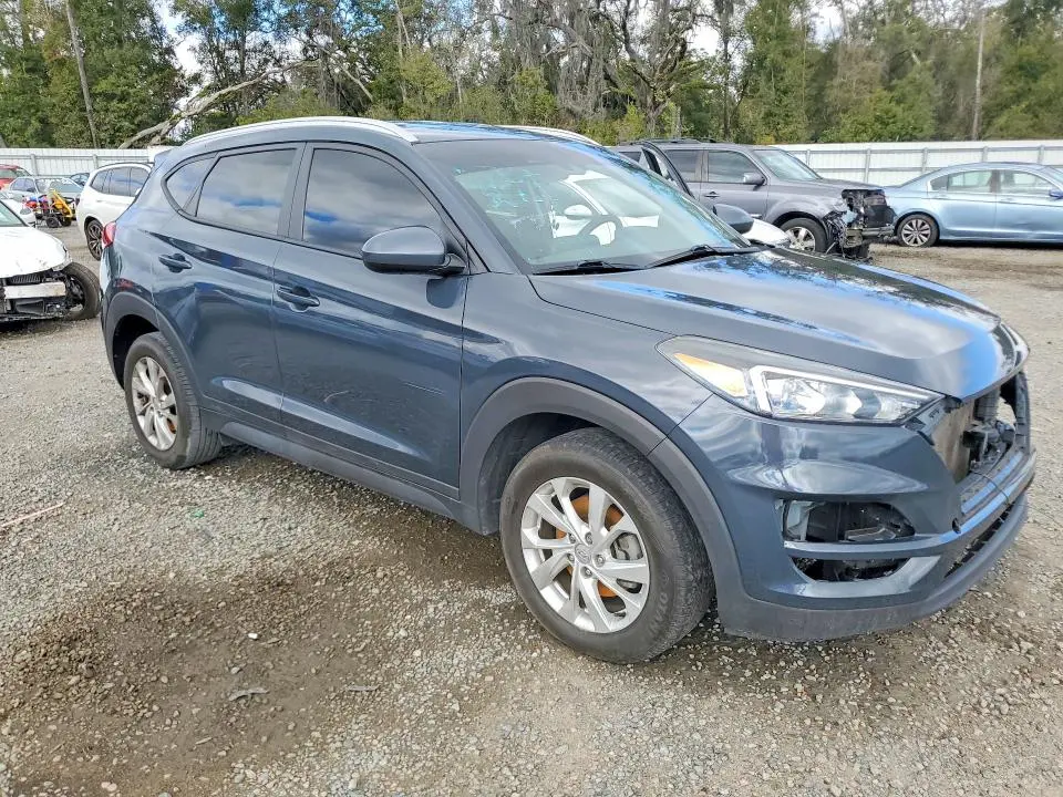 2021 HYUNDAI TUCSON   