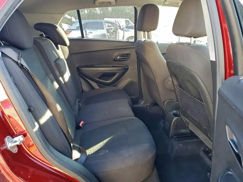 2021 CHEVROLET TRAX LS  