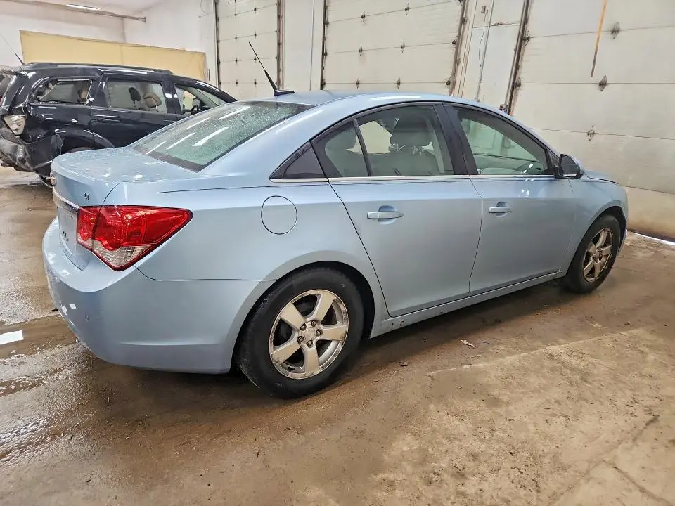 2012 CHEVROLET CRUZE LT  