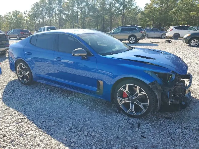 2018 KIA STINGER GT  