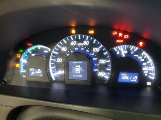 2012 TOYOTA CAMRY HYBRID  