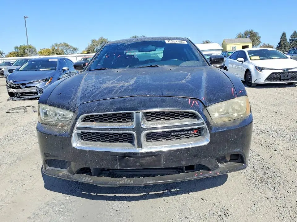 2013 DODGE CHARGER SXT  