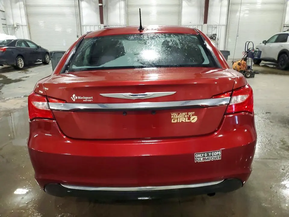 2014 CHRYSLER 200 LX  