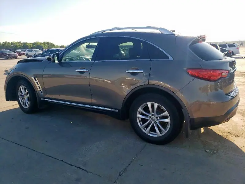 2011 INFINITI FX35   