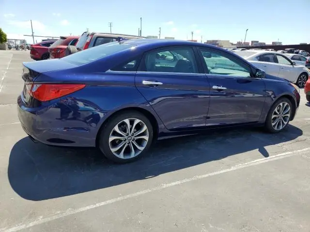 2013 HYUNDAI SONATA SE  