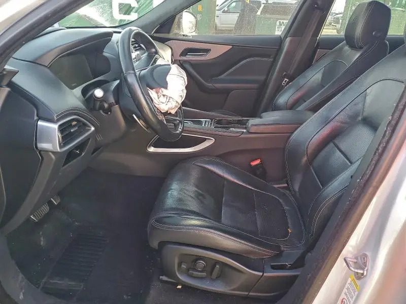 2017 JAGUAR F-PACE S  