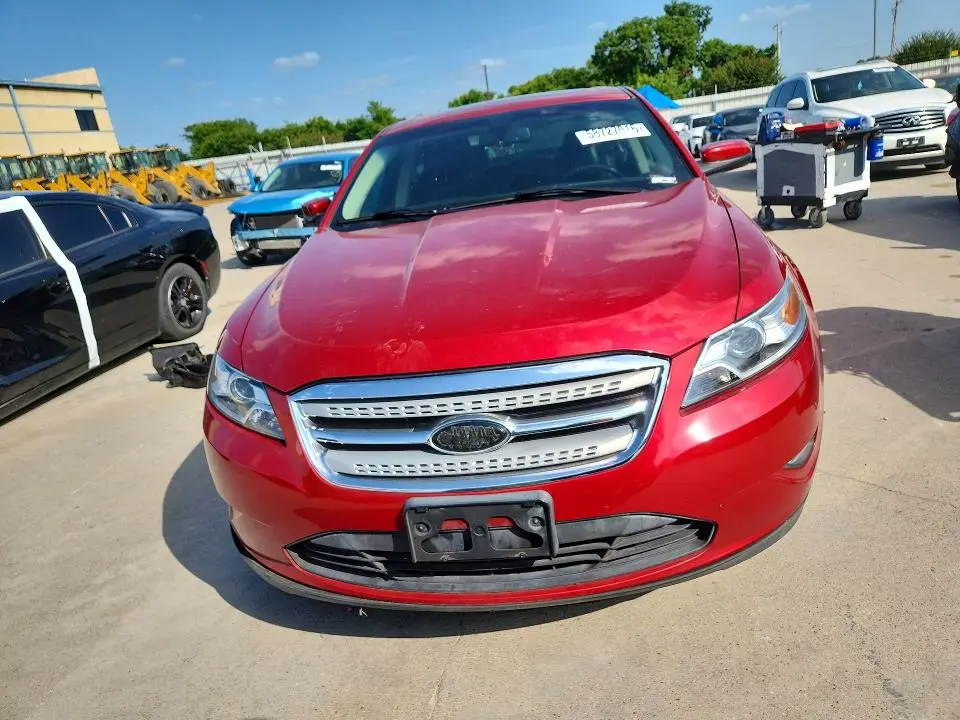 2011 FORD TAURUS SEL  