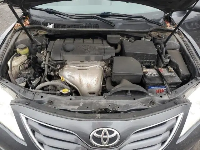 2011 TOYOTA CAMRY BASE  