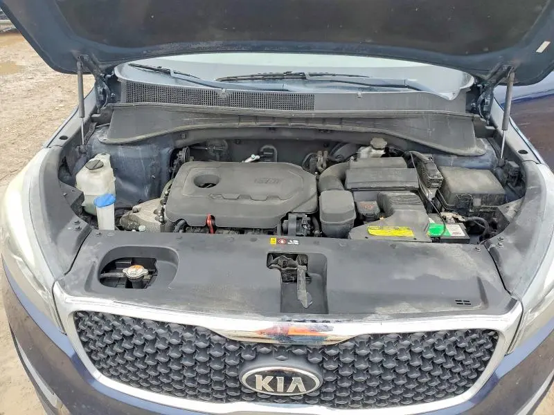 2017 KIA SORENTO LX  