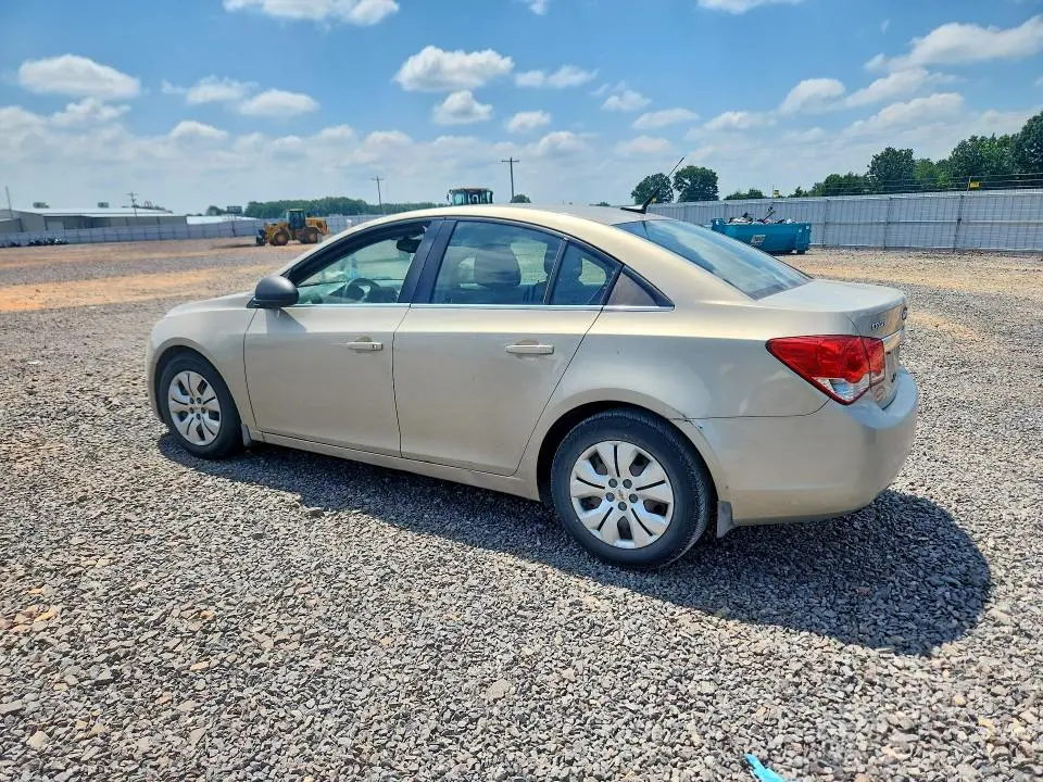 2012 CHEVROLET CRUZE LS  