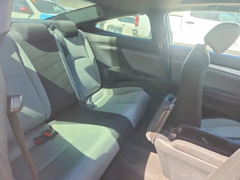 2016 HONDA CIVIC LX  