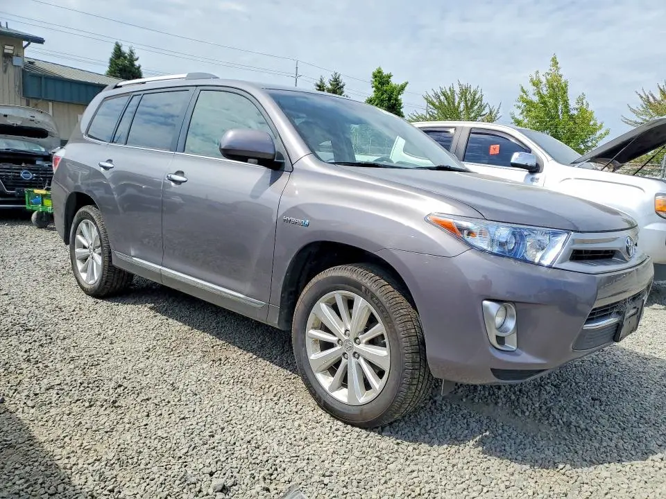 2013 TOYOTA HIGHLANDER HYBRID LIMITED  