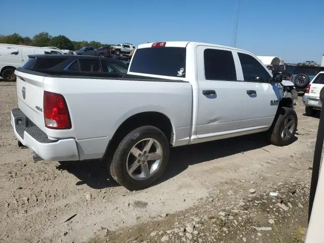 2015 RAM 1500 ST