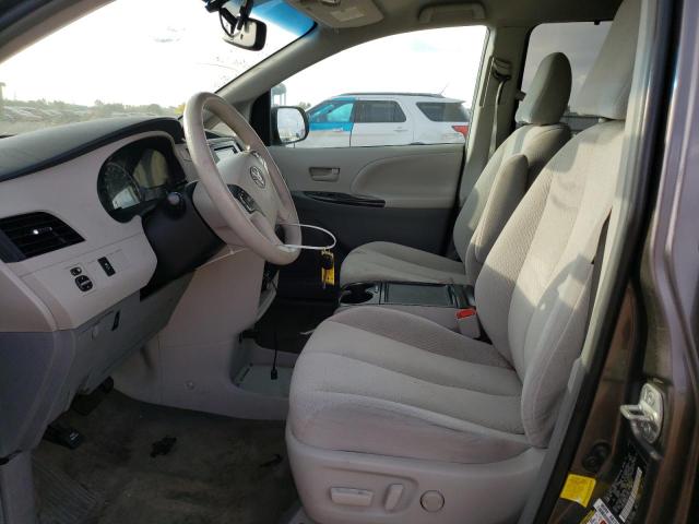 2012 TOYOTA SIENNA LE