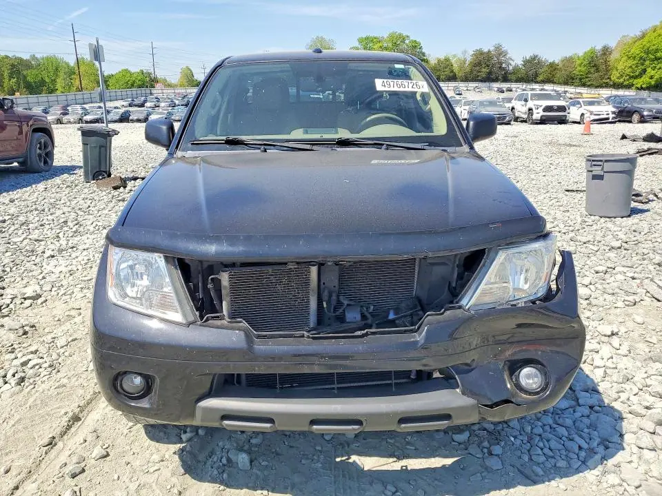 2016 NISSAN FRONTIER SV  