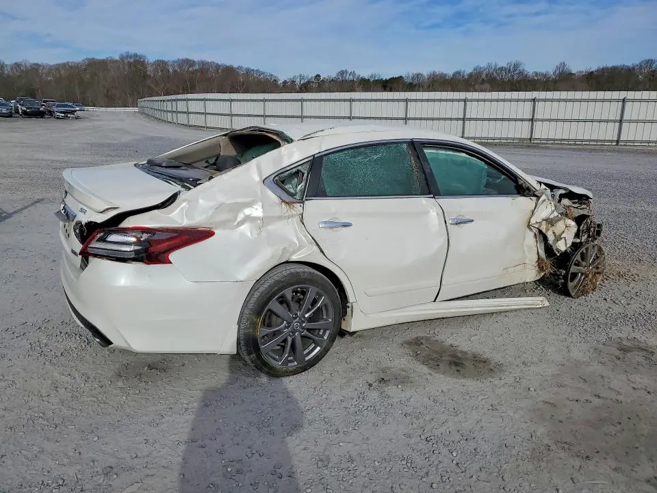 2018 NISSAN ALTIMA 2.5 SR  