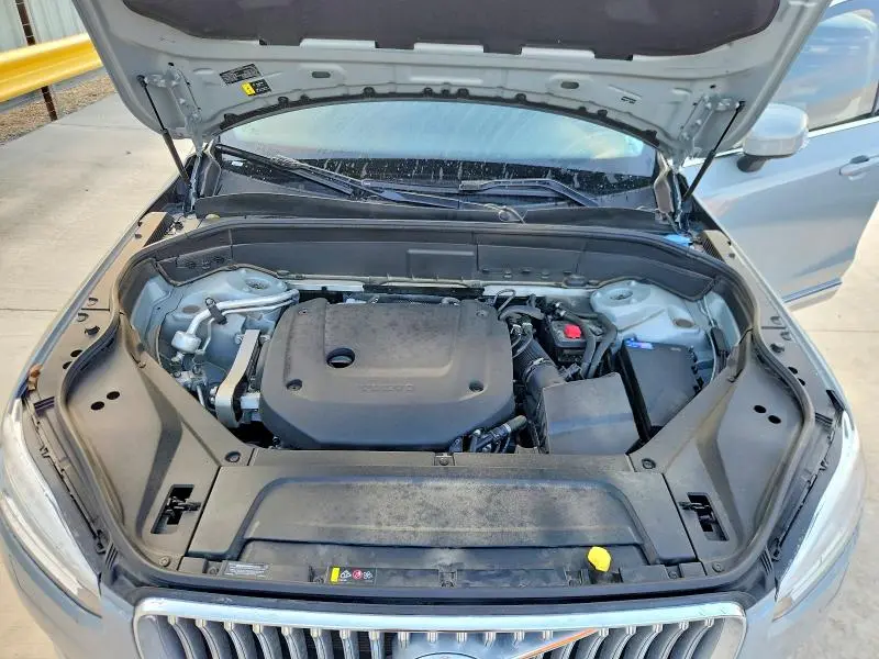 2025 VOLVO XC90 PLUS  