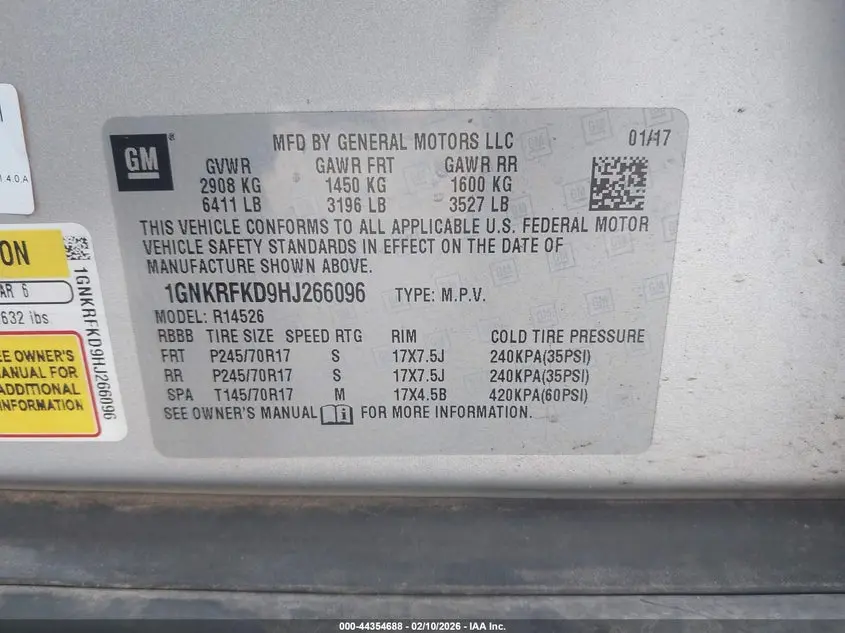 2017 CHEVROLET TRAVERSE LS